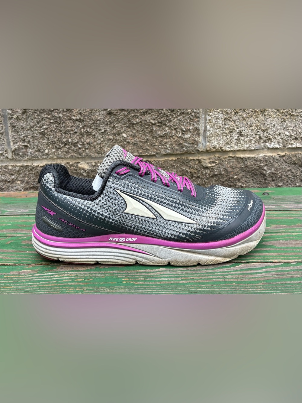 Altra Torin Inner Flex Zero Drop Running Shoes Sz 9.5 Women Sneakers Grey Purple